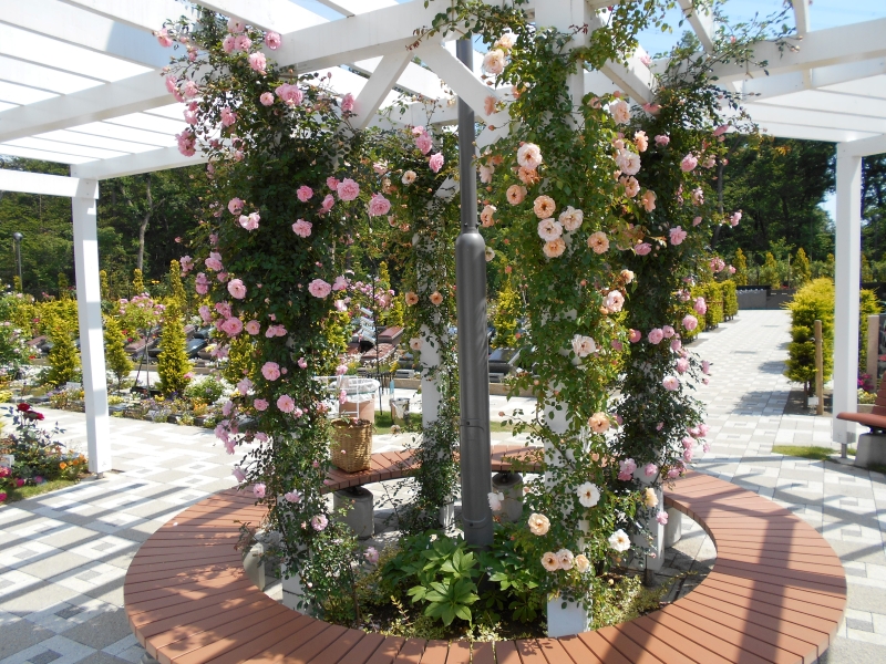 やすらぎの花の里　所沢西武霊園